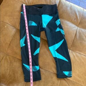 Women's Black and Teal Lululemon Leggings